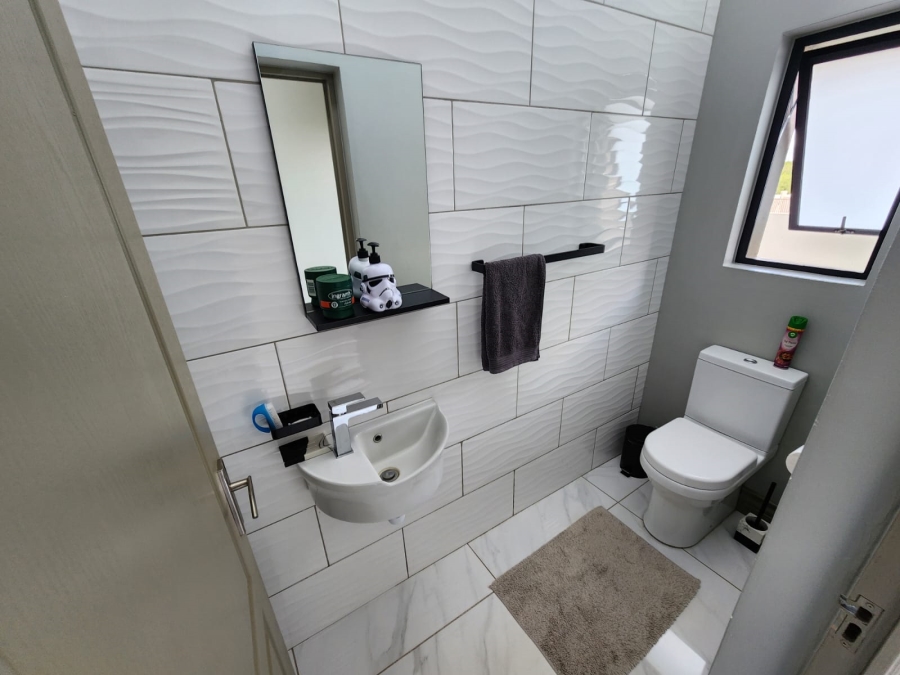 3 Bedroom Property for Sale in Leloko Lifestyle Estate North West